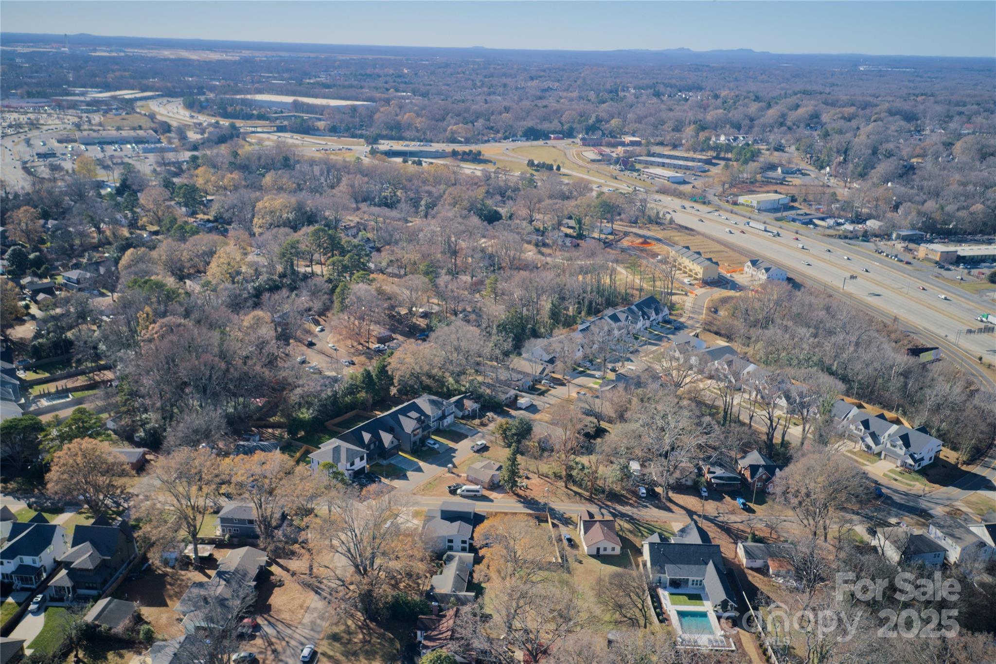 3905 Plainview Road Charlotte, NC 28208 - Photo 7 of 45 a view of city view and mountain view