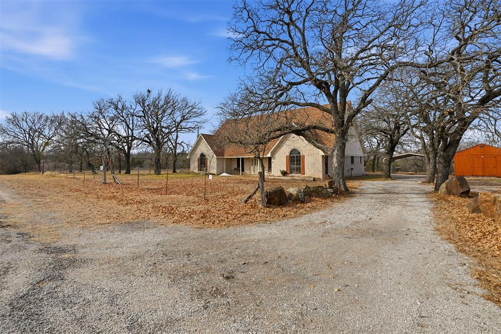 2818 Ward Mountain Road Palo Pinto, TX 76484 - Photo 2 of 40