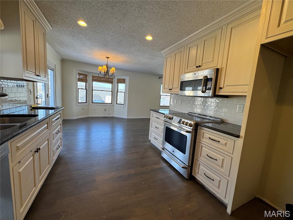 7 Nick Ridge Drive Washington, MO 63090 - Photo 8 of 22