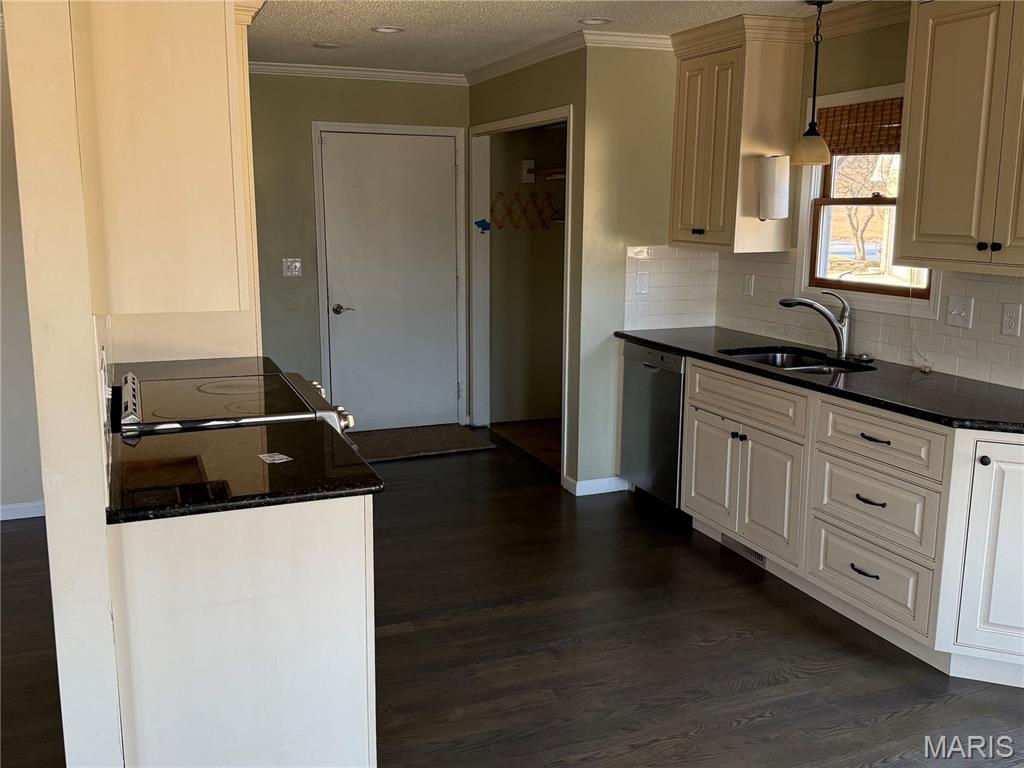 7 Nick Ridge Drive Washington, MO 63090 - Photo 10 of 22