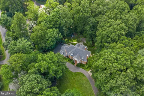 $2,550,000 | 190 Falcon Ridge Road, Great Falls, VA 22066
