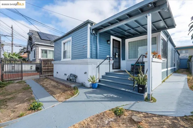 $579,000 | 8806 Dowling Street, Oakland, CA 94605