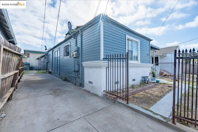 $579,000 | 8806 Dowling Street, Oakland, CA 94605