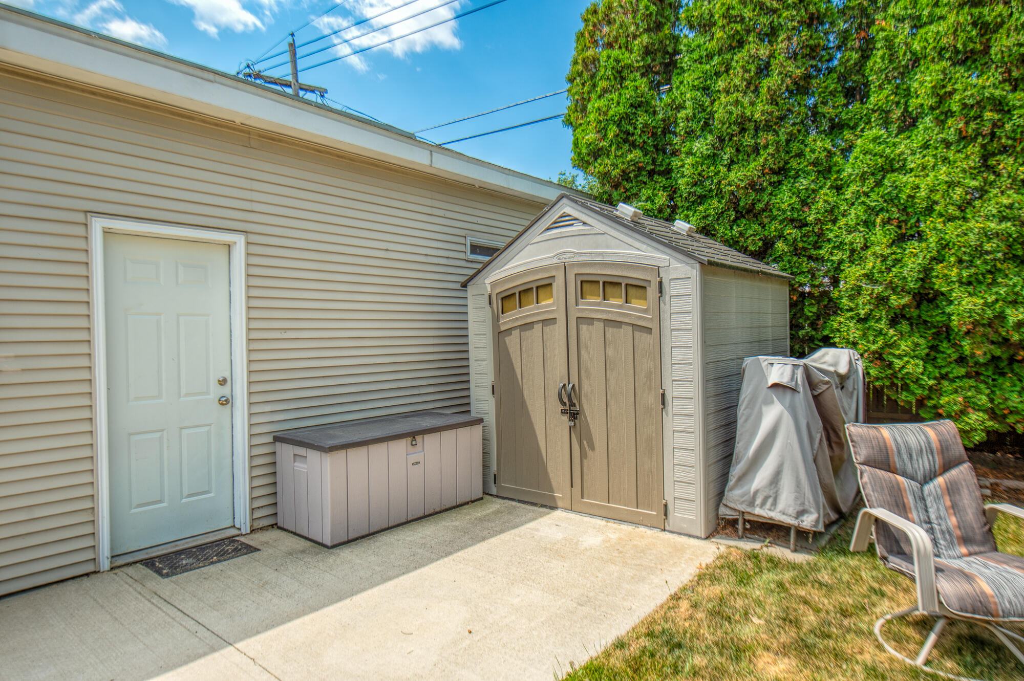 4132 Lasalle Street Racine, WI 53402 - Photo 18 of 21 Storage shed for yard items