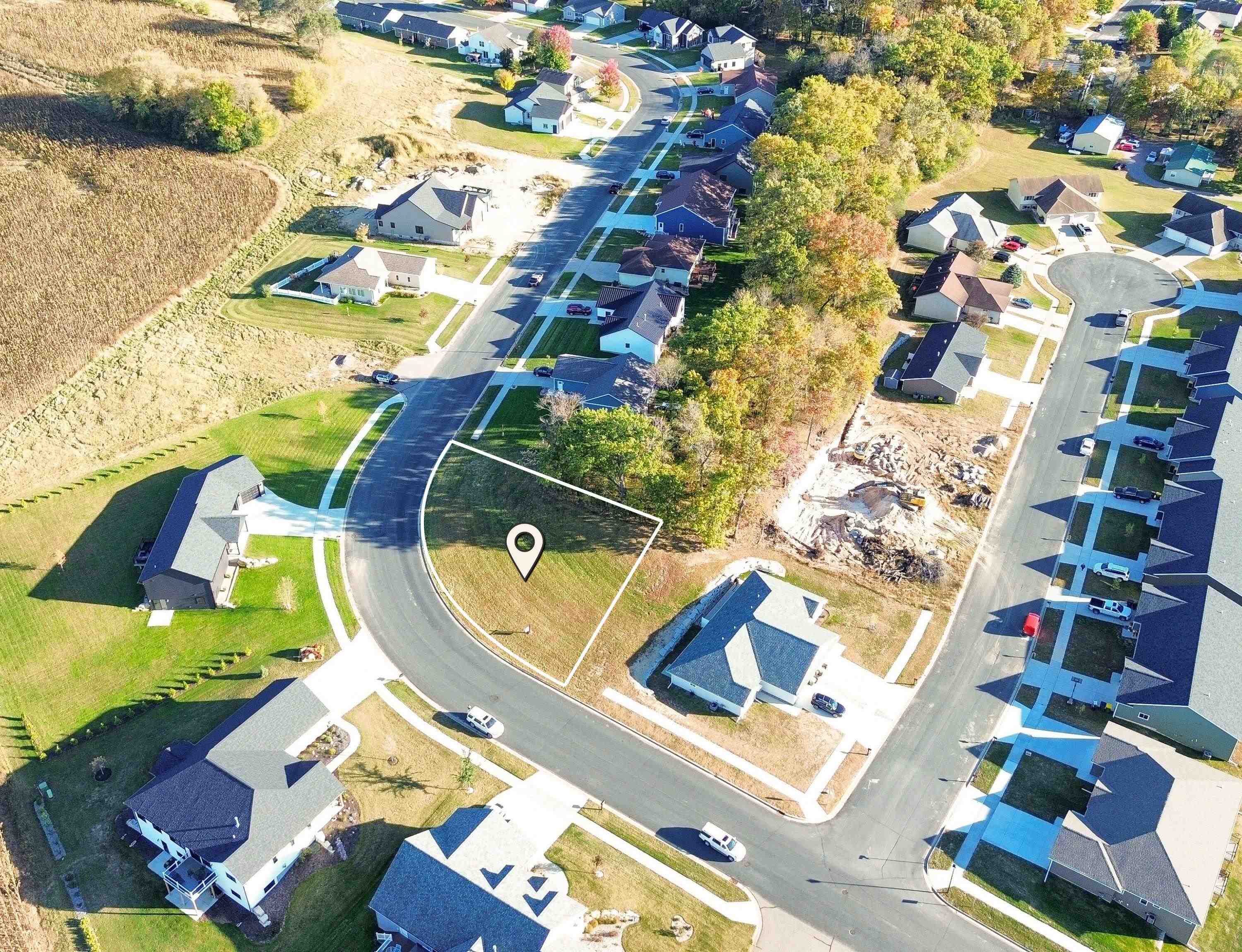 836 Hay Creek Trail Reedsburg, WI 53959 - Photo 3 of 7