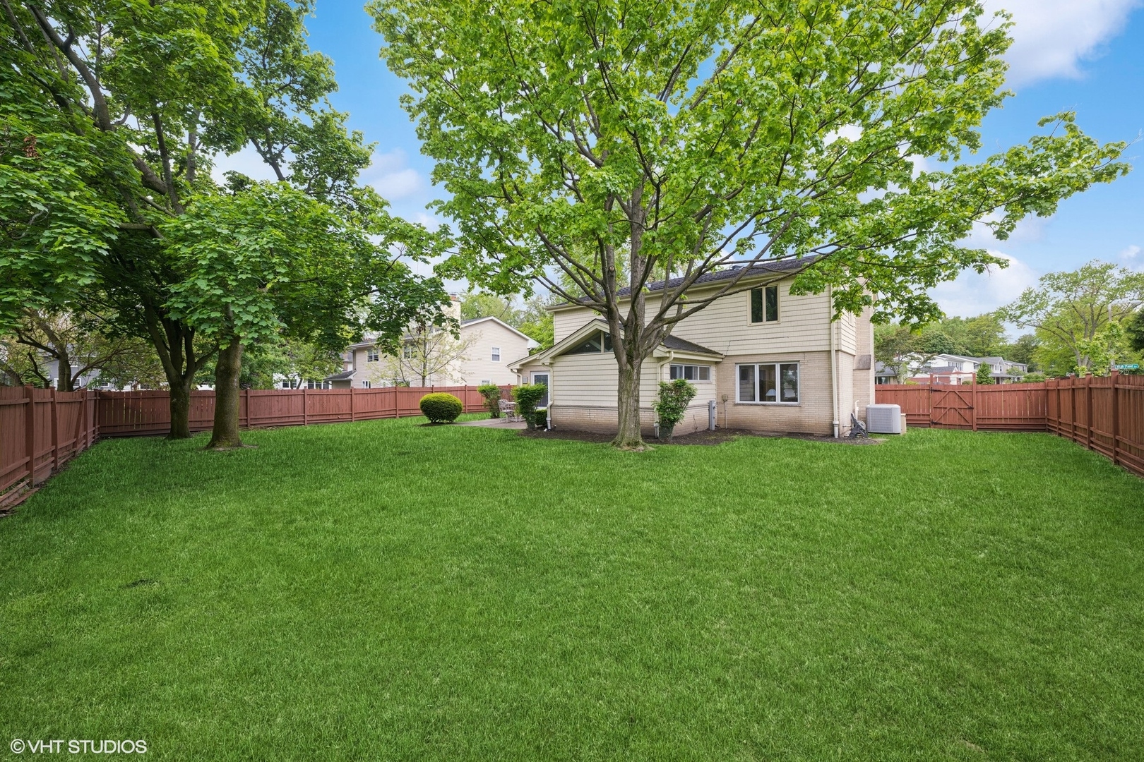1247 High Point Lane Northbrook, IL 60062 - Photo 38 of 41 Gallery Image 38