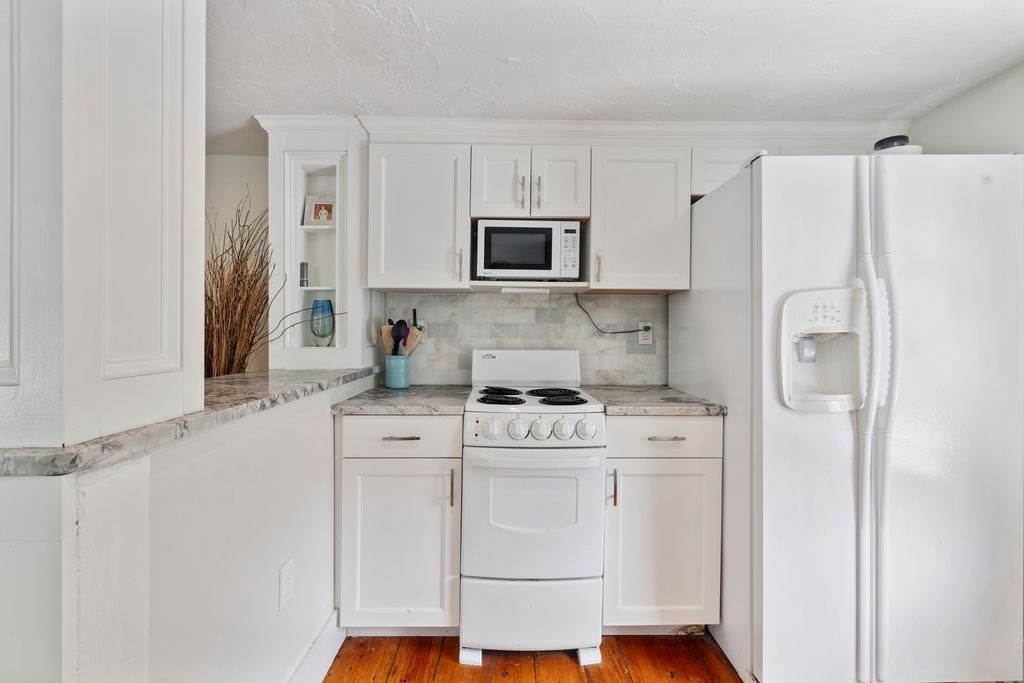 2 Mt Pleasant Street, Unit 3 Rockport, MA 01966 - Photo 11 of 21