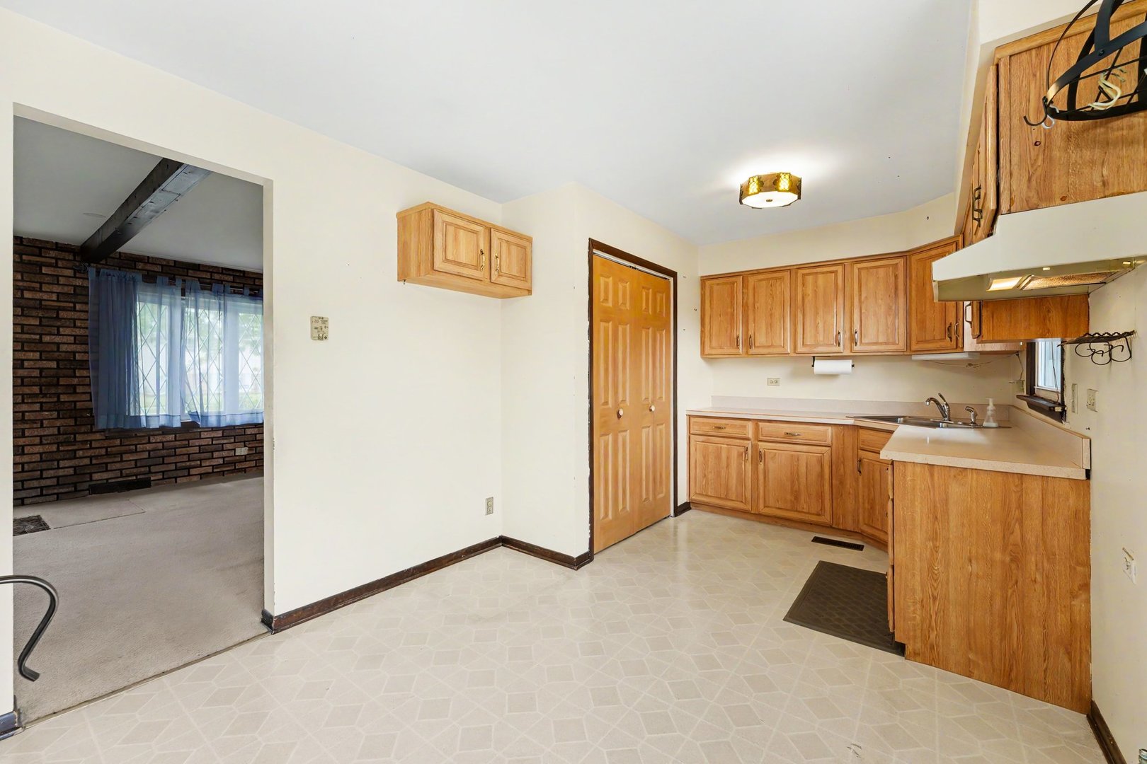 3457 191st Street Lansing, IL 60438 - Photo 5 of 11