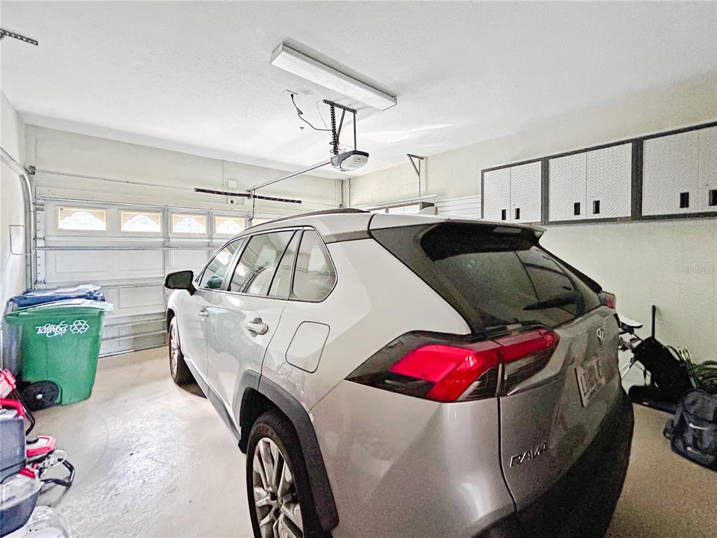 1468 Harbour Walk Road Tampa, FL 33602 - Photo 40 of 40 a utility room with dryer and washer