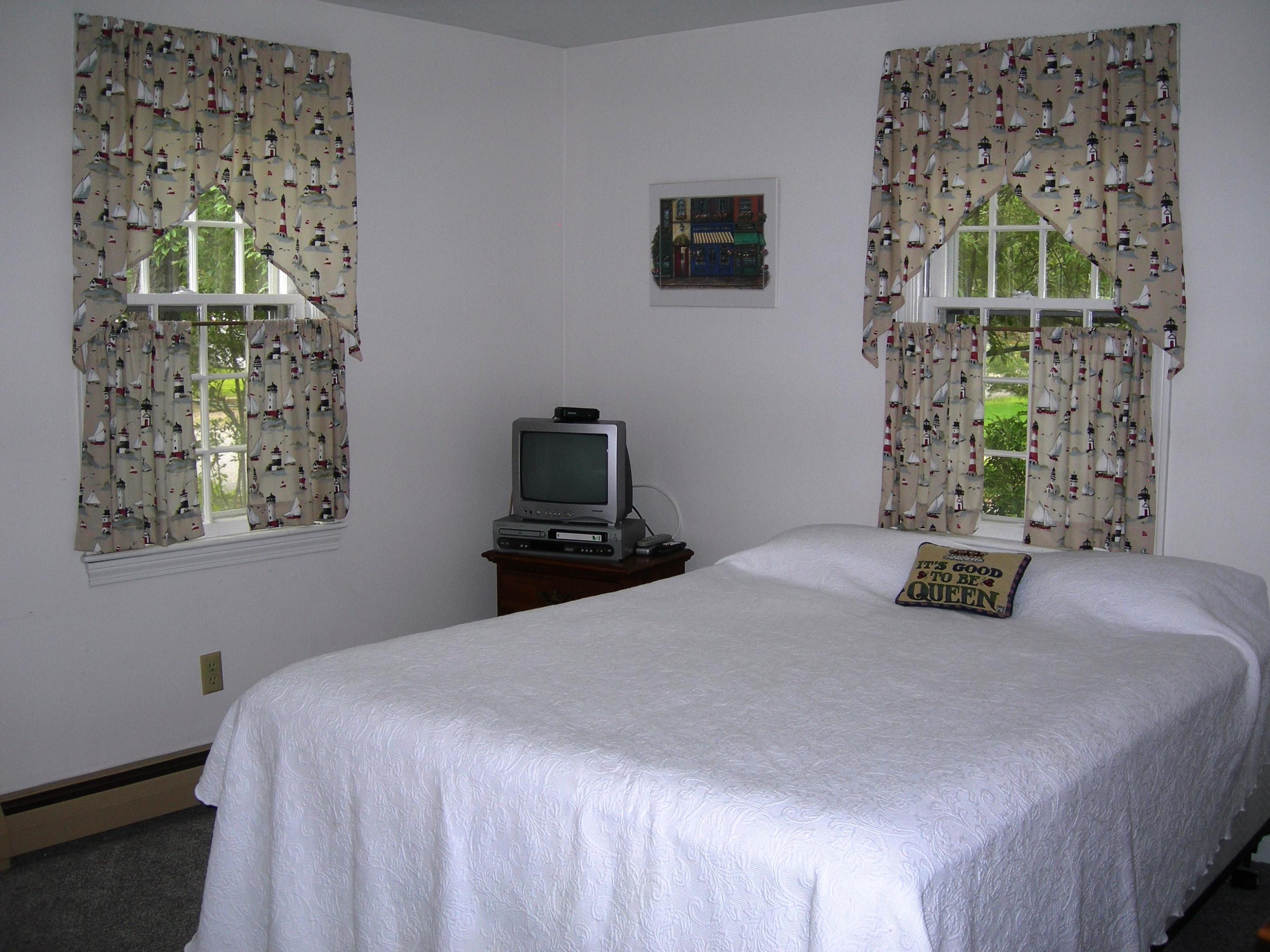 53 Chadwick Road Dennis, MA 02660 - Photo 11 of 19 First floor bedroom
