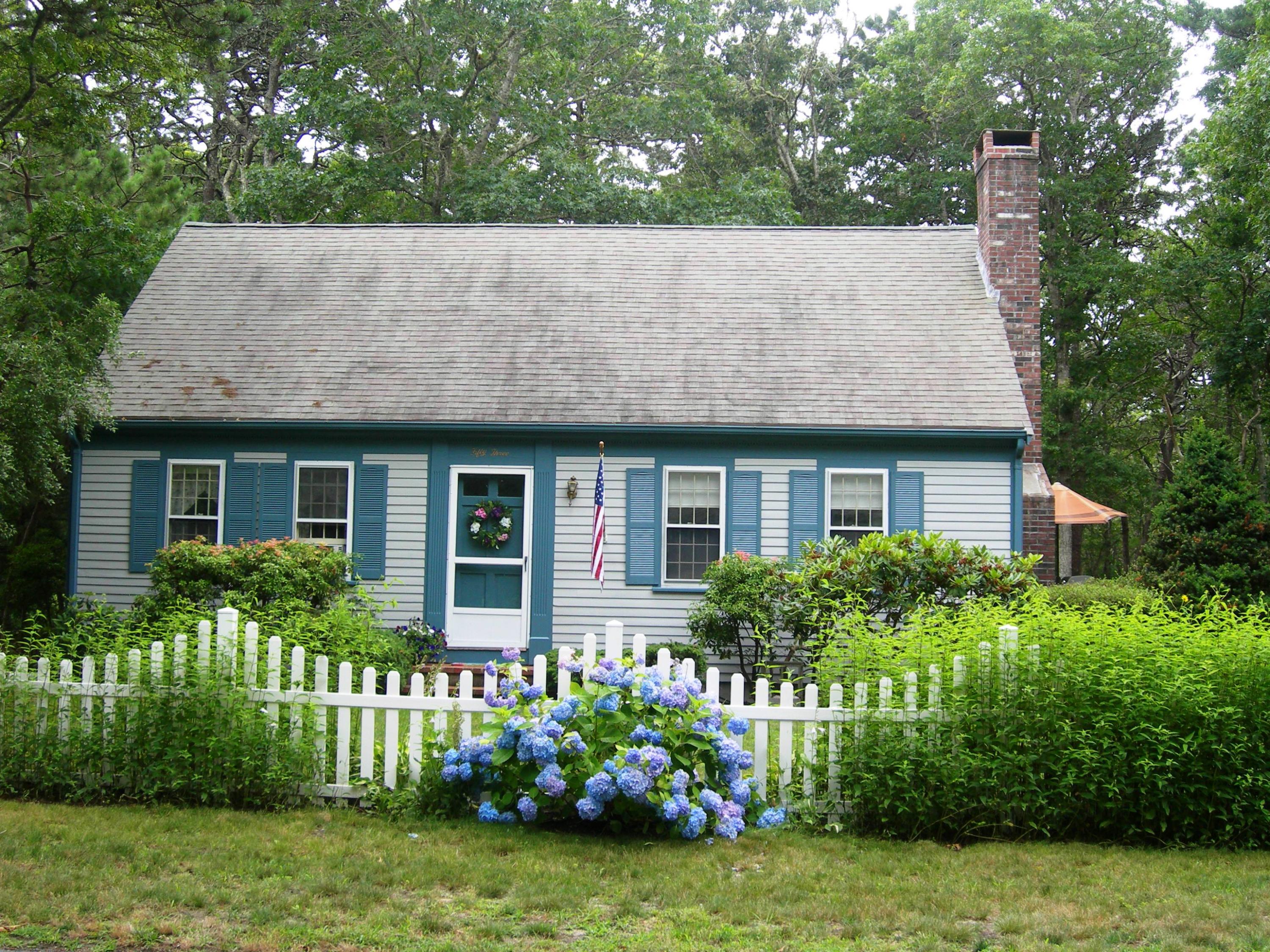 53 Chadwick Road Dennis, MA 02660 - Photo 19 of 19 White picket fence