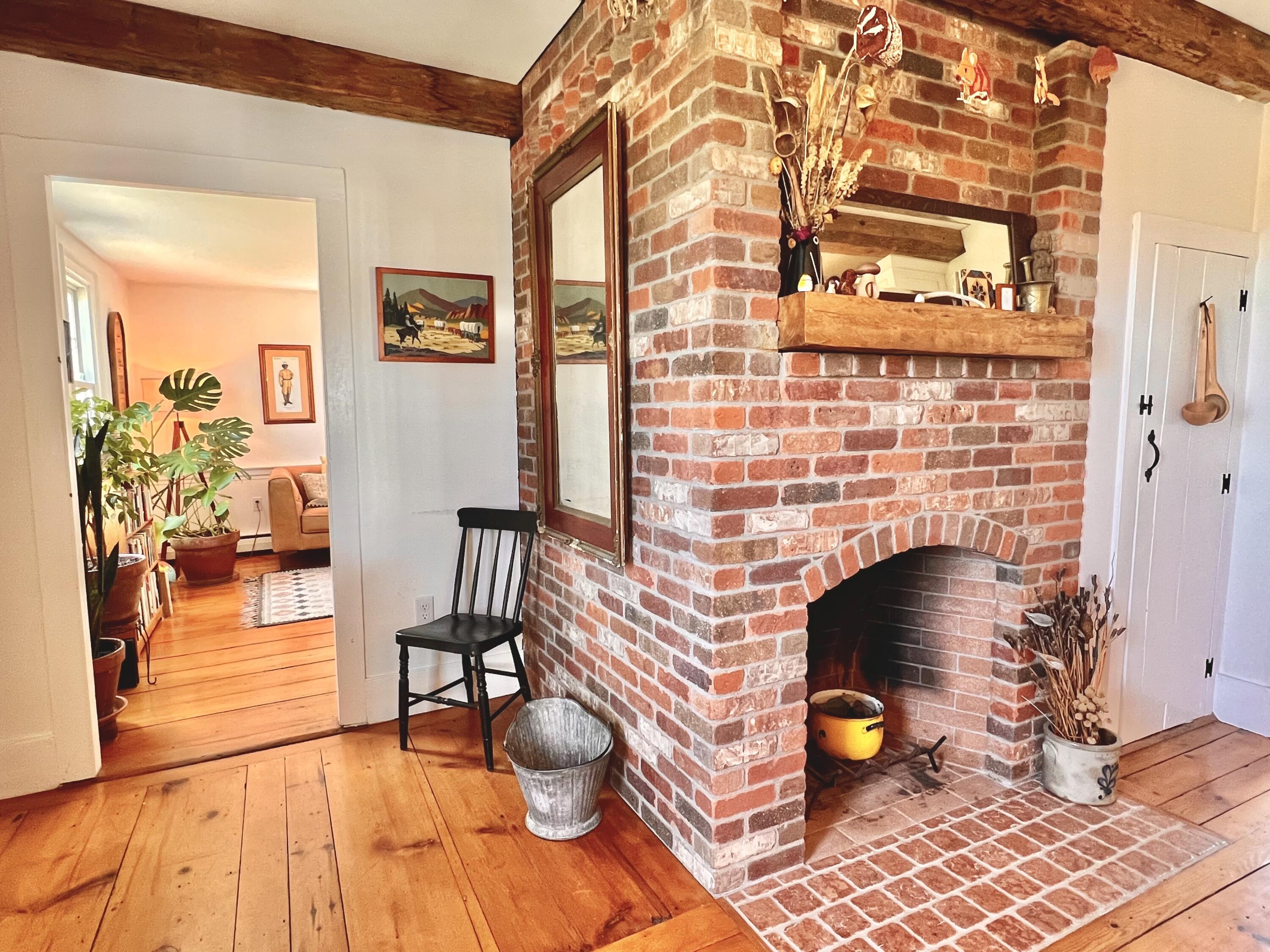 334 Castine Road Castine, ME 04421 - Photo 10 of 40 House10