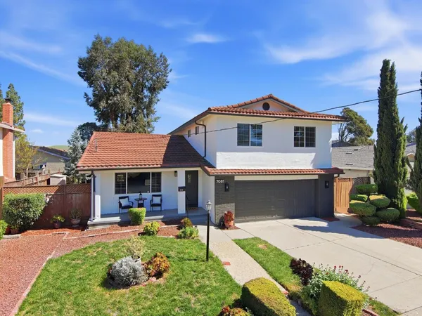 $1,388,000 | 7081 Ann Arbor Way, Dublin, CA 94568