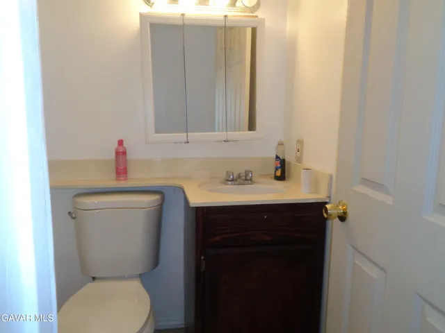 $400,000 | 44631 Fenhold Street, Lancaster, CA 93535