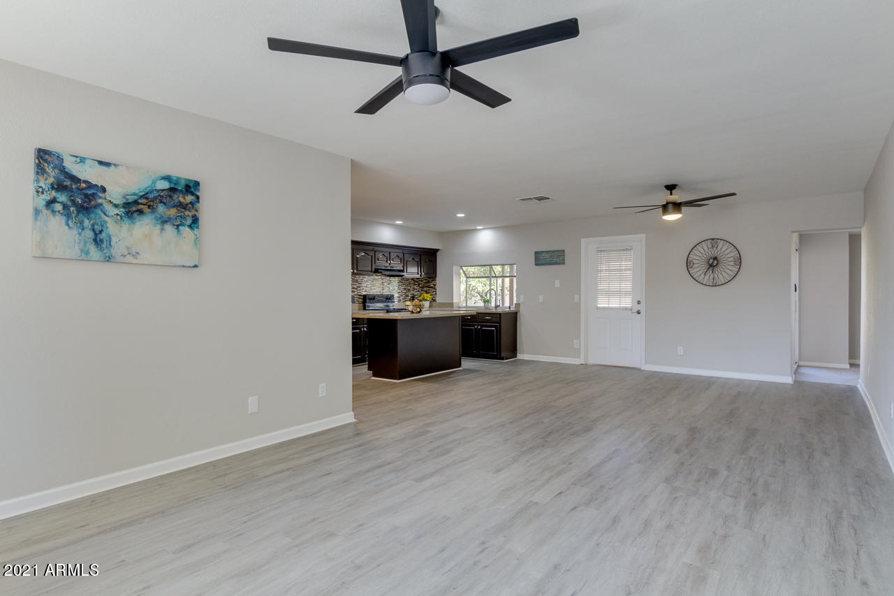 6352 West Hatcher Road Glendale, AZ 85302 - Photo 9 of 30 05-Hatcher