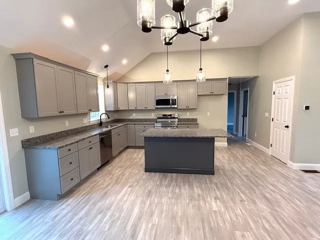 $739,900 | 31 Cross Road, Rochester, MA 02770