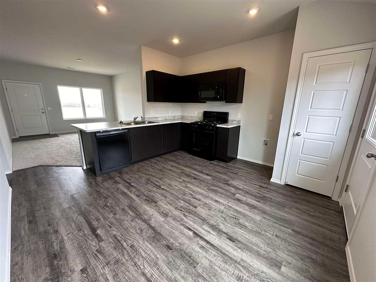 4112 Elm Ridge Street Stillwater, OK 74074 - Photo 4 of 11 Gallery Image 4