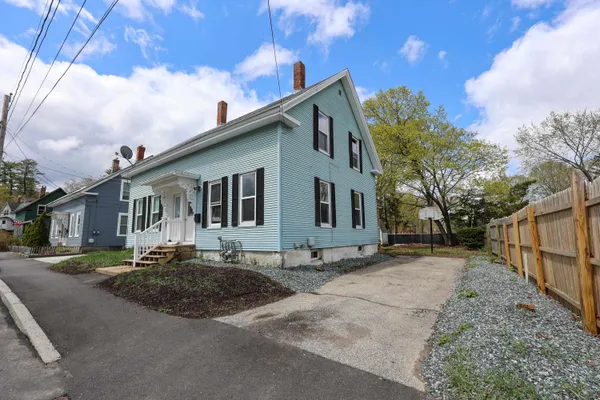 $2,100 | 9 Granite Avenue, Unit 9, Concord, NH 03301