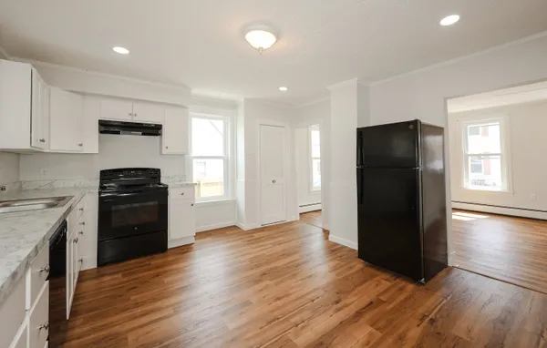 $2,100 | 9 Granite Avenue, Unit 9, Concord, NH 03301