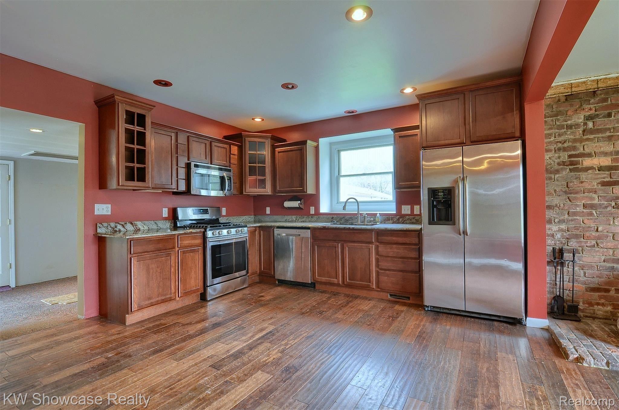 14188 Sharon Hollow Road Manchester, MI 48158 - Photo 8 of 42 7-Kitchen.jpg