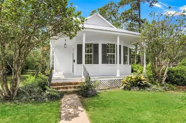 $1,795 | 821 West 26th Avenue, Covington, LA 70433