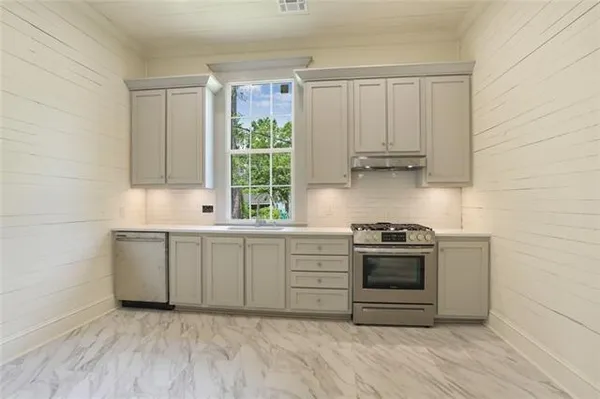 $1,795 | 821 West 26th Avenue, Covington, LA 70433