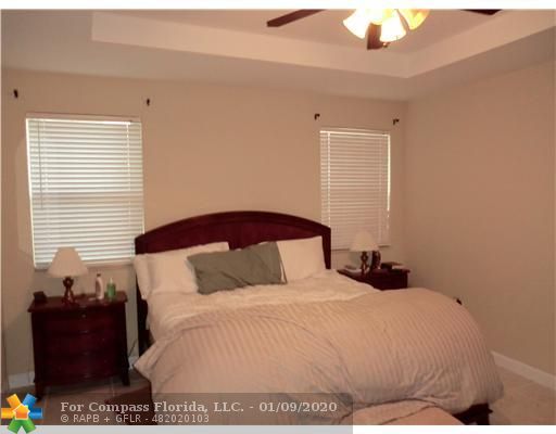 23683 Southwest 113th Avenue Homestead, FL 33032 - Photo 5 of 11 Bedroom Master