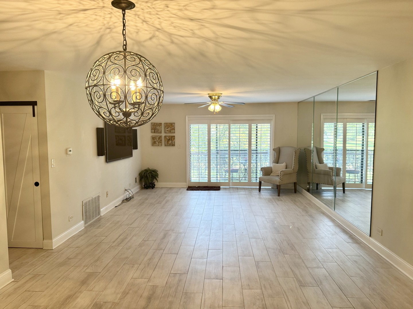 801 79th Street, Unit 105 Darien, IL 60561 - Photo 4 of 16