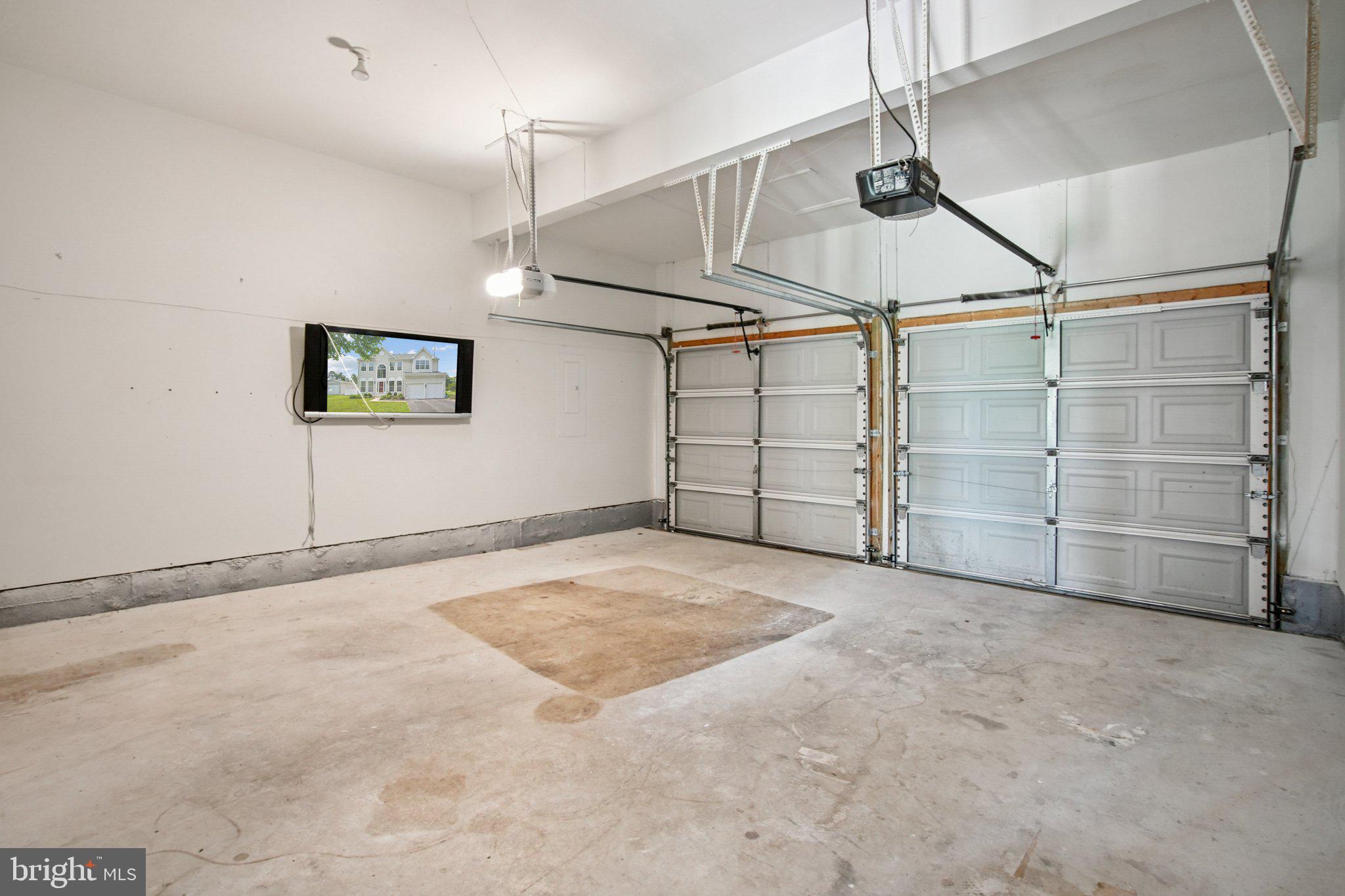 1624 Osprey Circle Cambridge, MD 21613 - Photo 40 of 45 a view of a room with an empty space
