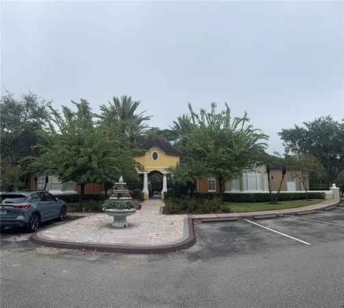 $263,900 | 738 Crest Pines Drive, Unit 718, Orlando, FL 32828