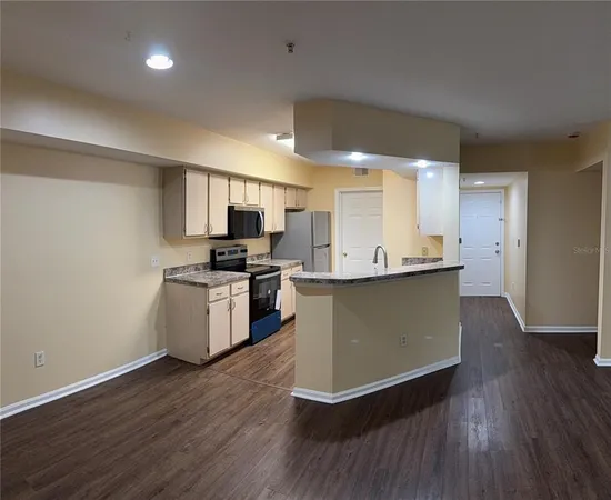$263,900 | 738 Crest Pines Drive, Unit 718, Orlando, FL 32828