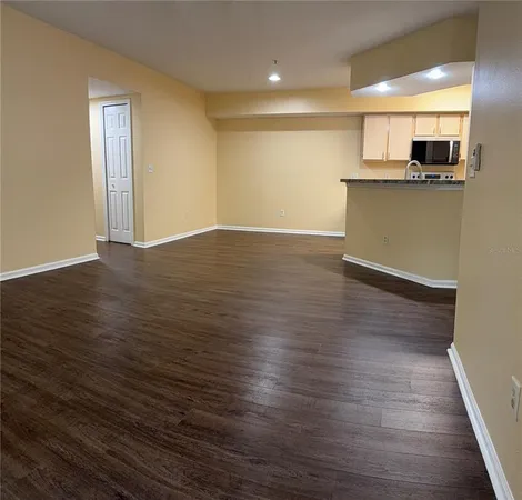 $263,900 | 738 Crest Pines Drive, Unit 718, Orlando, FL 32828