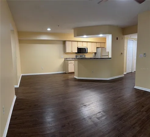 $263,900 | 738 Crest Pines Drive, Unit 718, Orlando, FL 32828