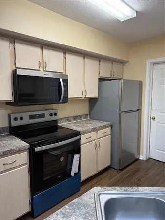 $263,900 | 738 Crest Pines Drive, Unit 718, Orlando, FL 32828