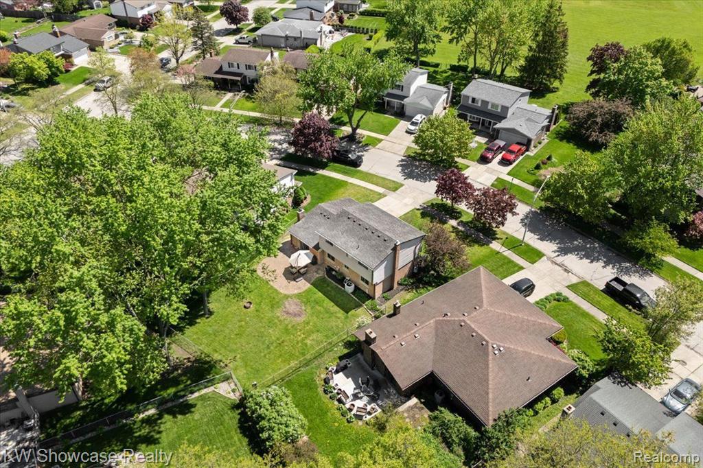 7731 Provincial Road Canton, MI 48187 - Photo 31 of 36
