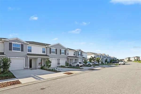 $360,000 | 17518 Crescent Moon Loop, Bradenton, FL 34211