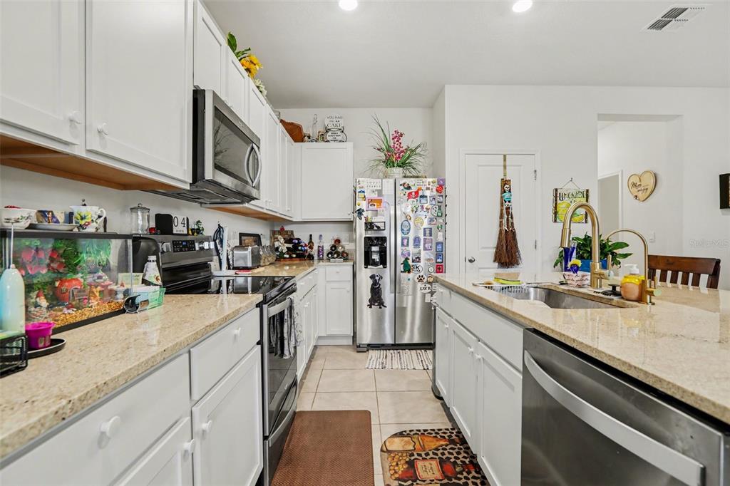 17518 Crescent Moon Loop Bradenton, FL 34211 - Photo 8 of 26