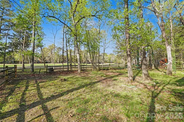 a view of a lake with houses