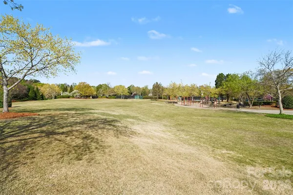 $540,000 | 4615 Crownvista Drive, Charlotte, NC 28269