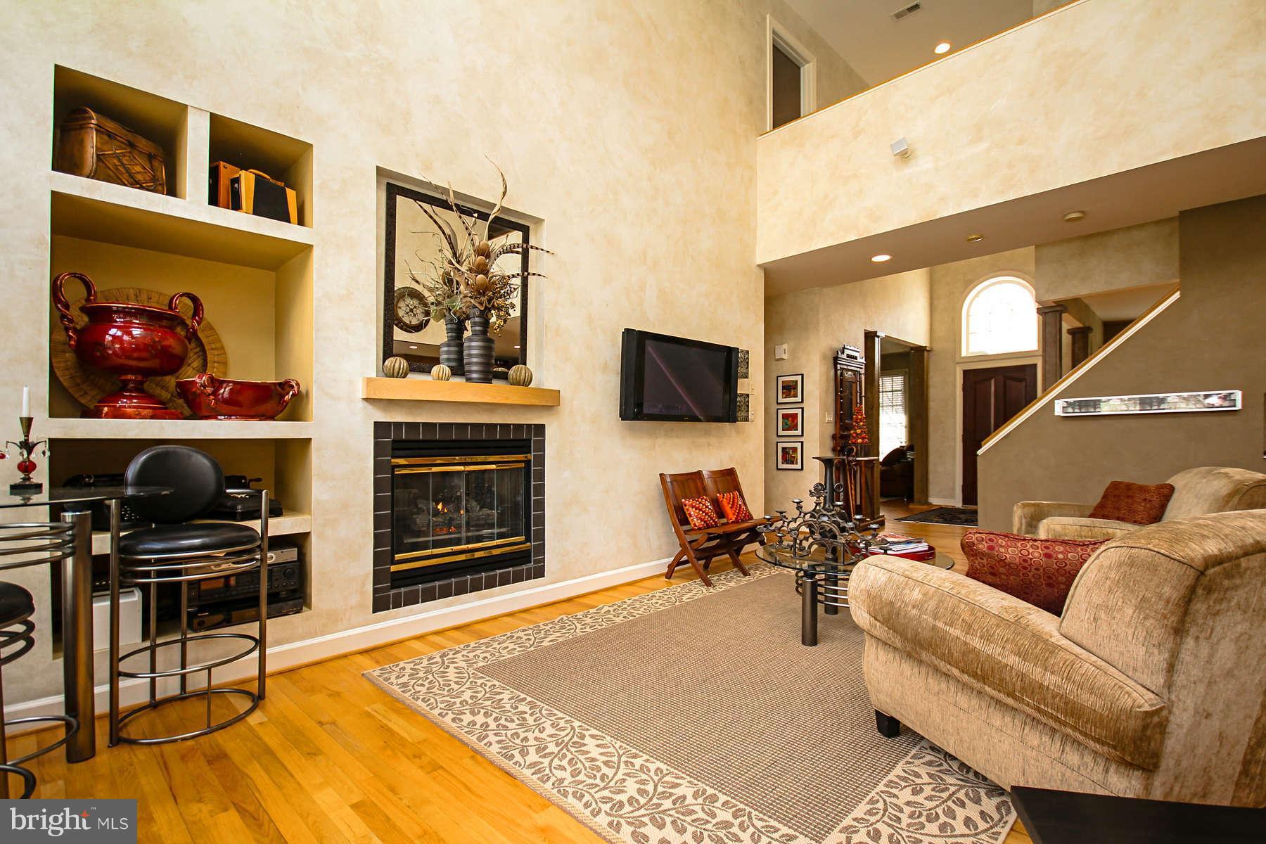 11318 Bright Pond Lane Reston, VA 20194 - Photo 8 of 28 Family Room