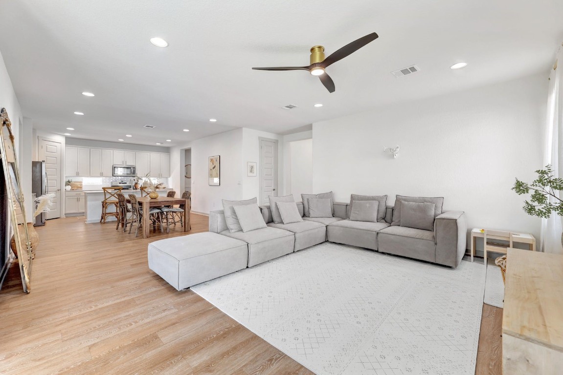 652 Peace Pipe Way Georgetown, TX 78628 - Photo 1 of 1 Gallery Image 1