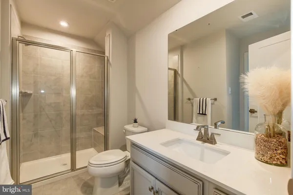 $599,900 | 6150 Aster View Lane, Frederick, MD 21703