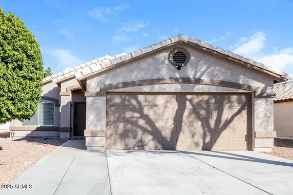 $1,795 | 15948 West Lundberg Street, Surprise, AZ 85374