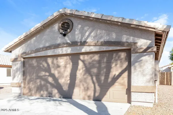 $1,795 | 15948 West Lundberg Street, Surprise, AZ 85374