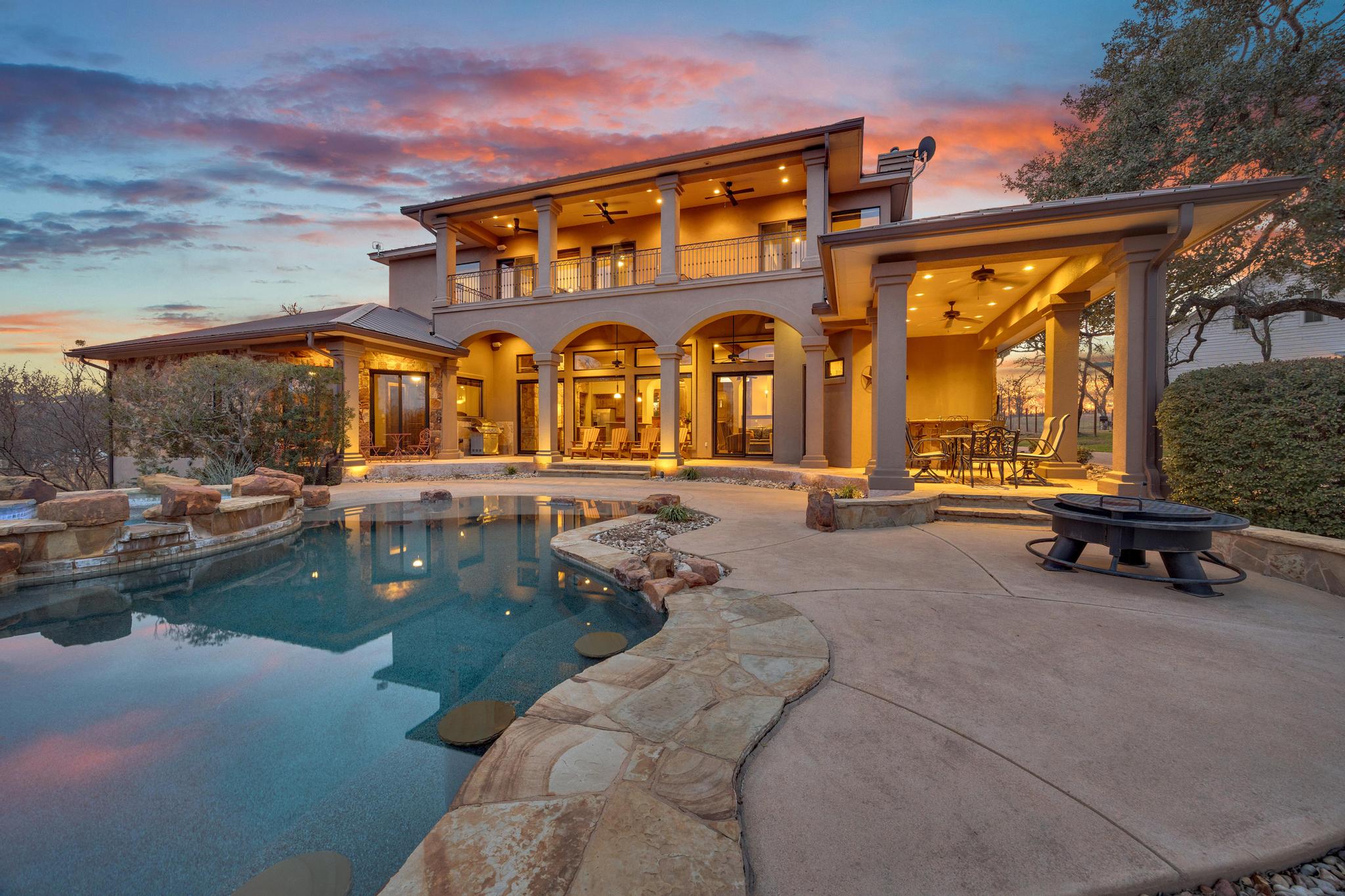 303 Yaupon Road Spicewood, TX 78669 - Photo 25 of 39