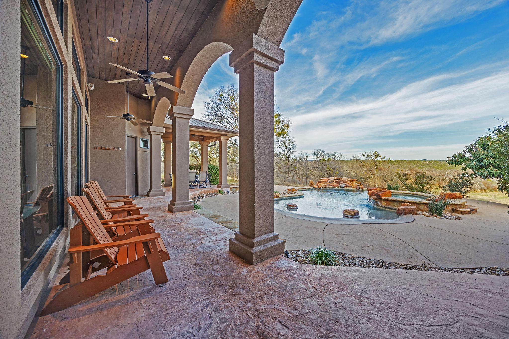 303 Yaupon Road Spicewood, TX 78669 - Photo 28 of 39