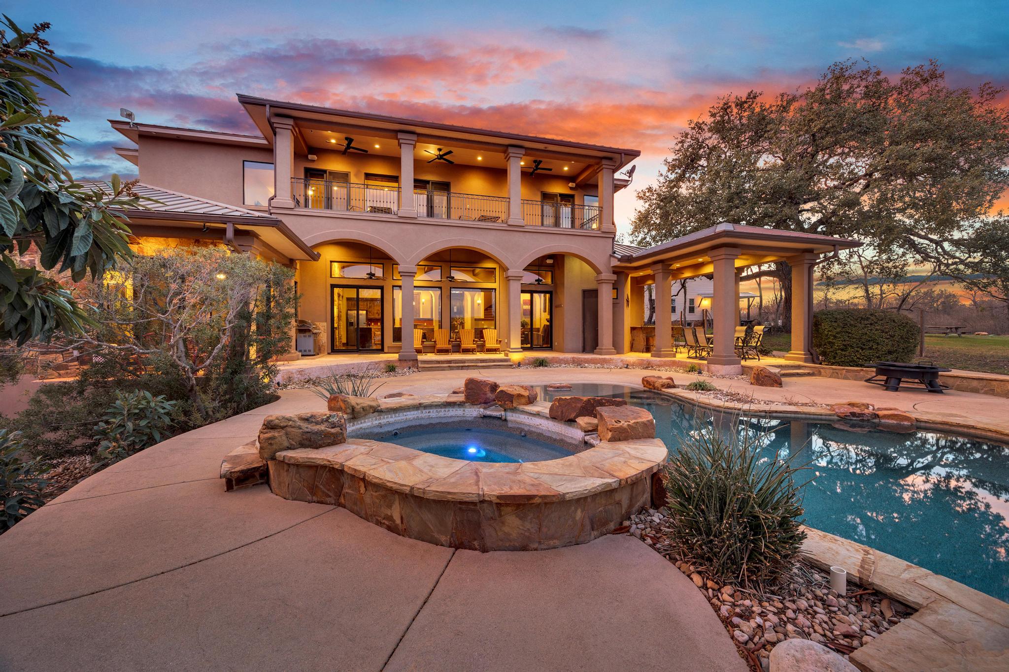 303 Yaupon Road Spicewood, TX 78669 - Photo 33 of 39