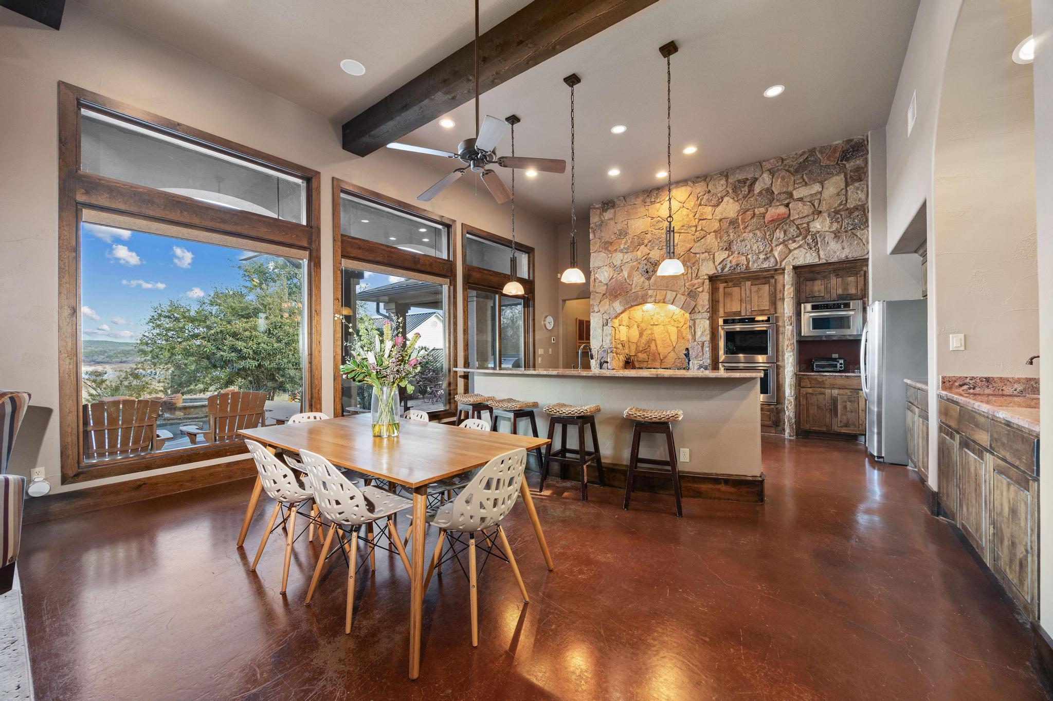 303 Yaupon Road Spicewood, TX 78669 - Photo 7 of 39