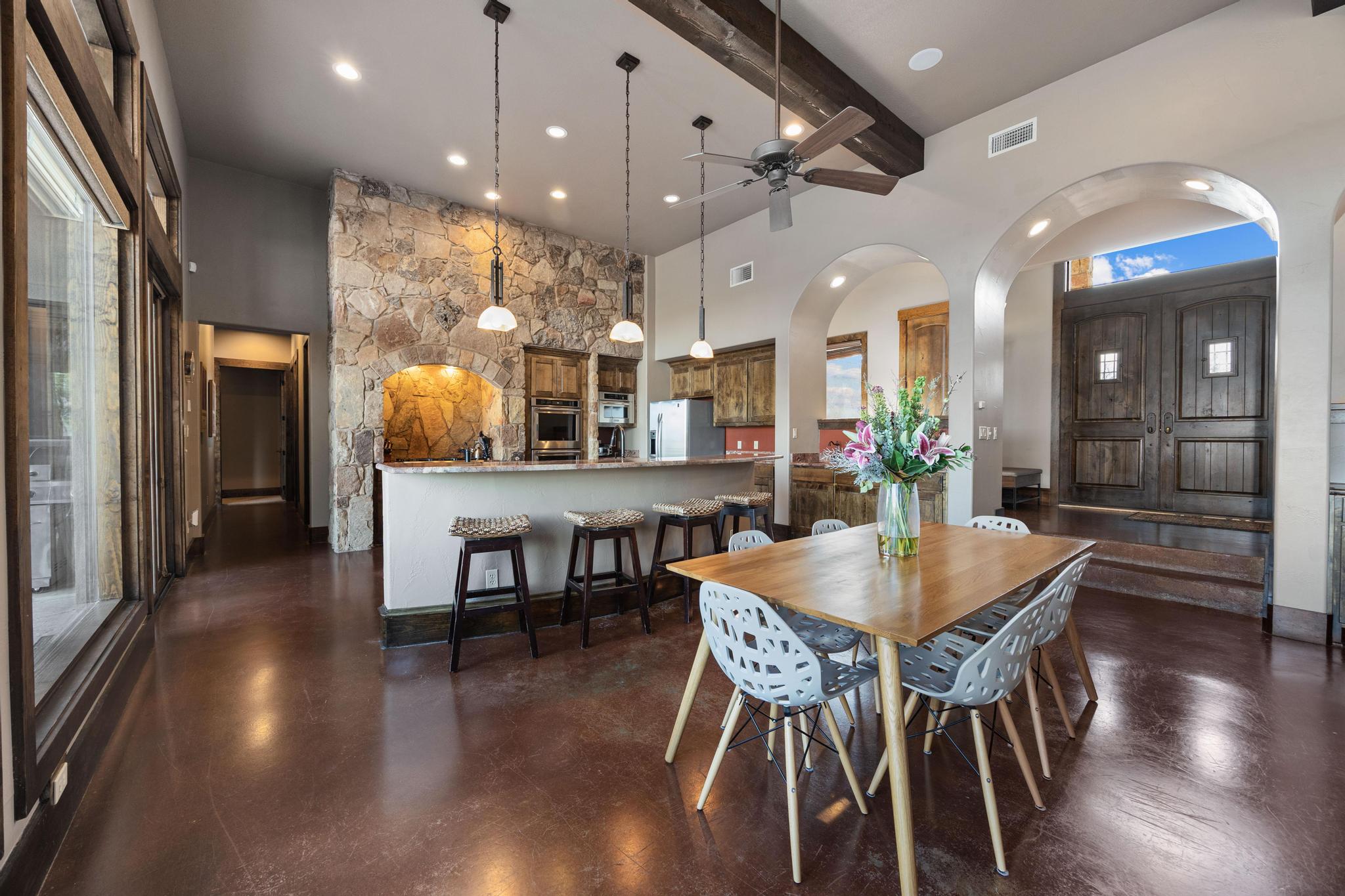 303 Yaupon Road Spicewood, TX 78669 - Photo 8 of 39