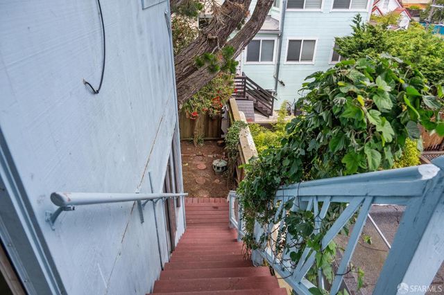 $1,050,000 | 80 Bronte Street, San Francisco, CA 94110